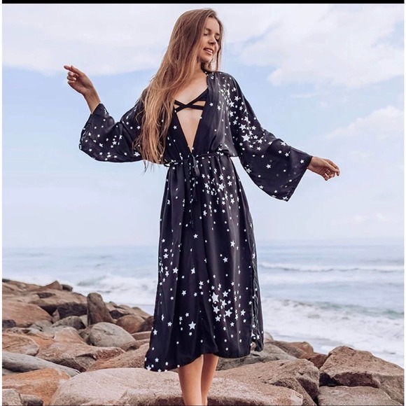 Bohemian | Gypsy Inspired | Kimono | Black and White Star Robe | Cardigan - Picture 1 of 5